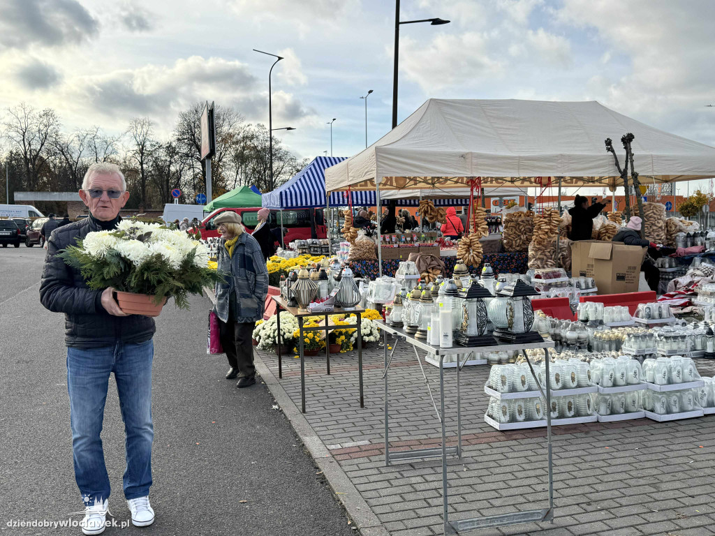 31 października ruch na cmentarzu jak 1 listopada
