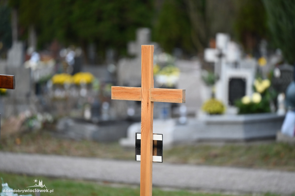 Wszystkich Świętych 2025: Cmentarz w Pińczacie