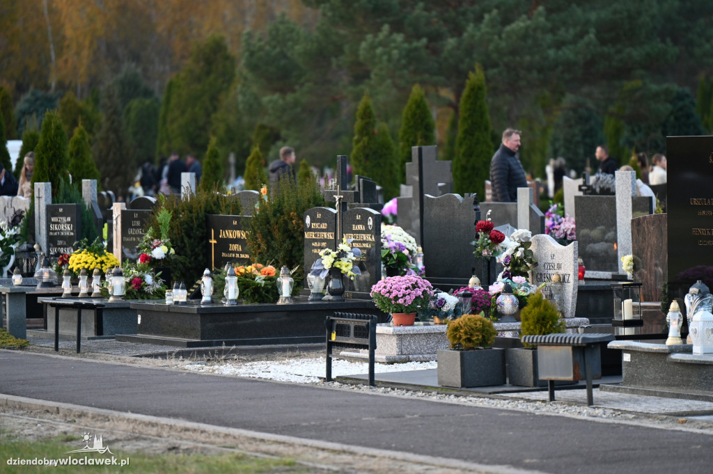 Wszystkich Świętych 2025: Cmentarz w Pińczacie