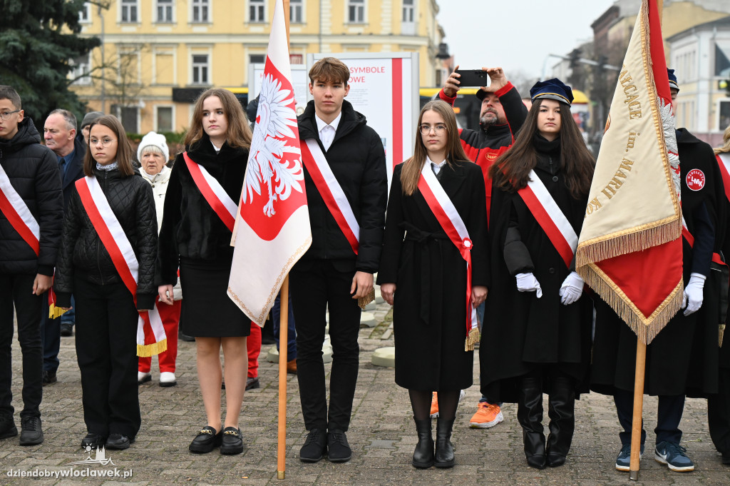 11.XI - obchody na placu Wolności