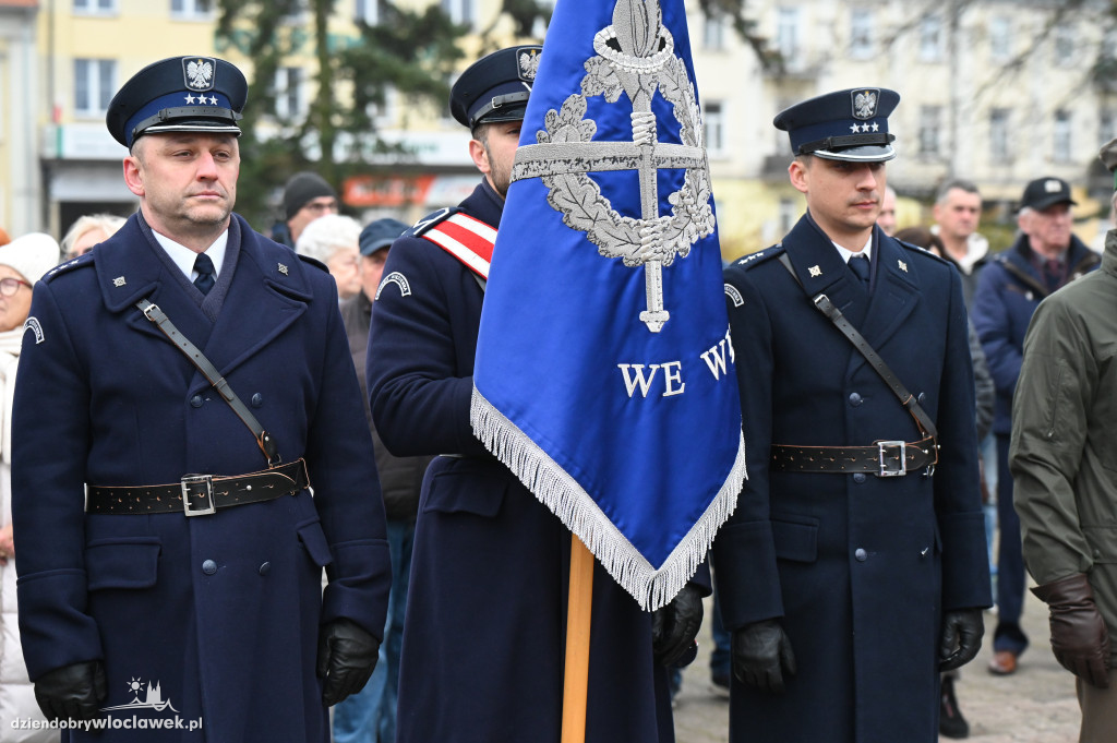 11.XI - obchody na placu Wolności