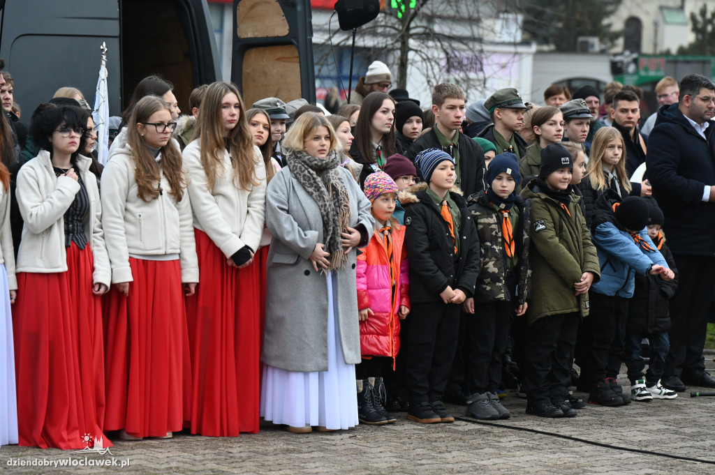 11.XI - obchody na placu Wolności