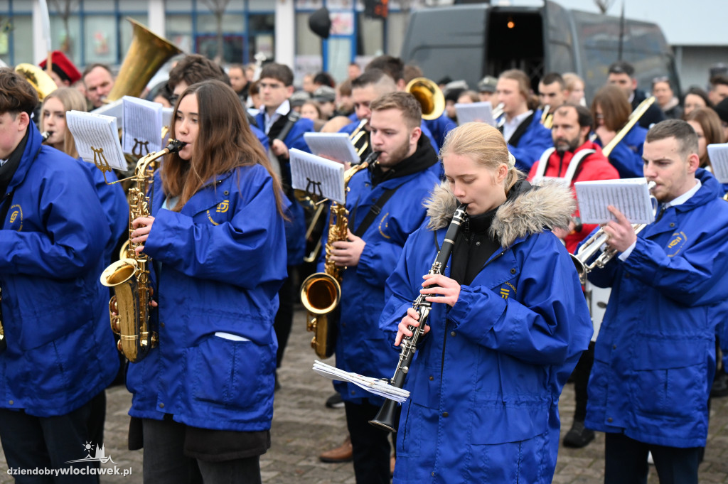 11.XI - obchody na placu Wolności