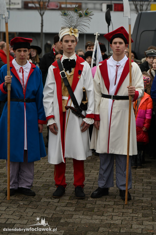 11.XI - obchody na placu Wolności