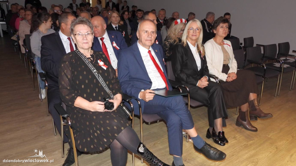 Bayer Full uświetnił obchody Święta Niepodległości w Smólniku
