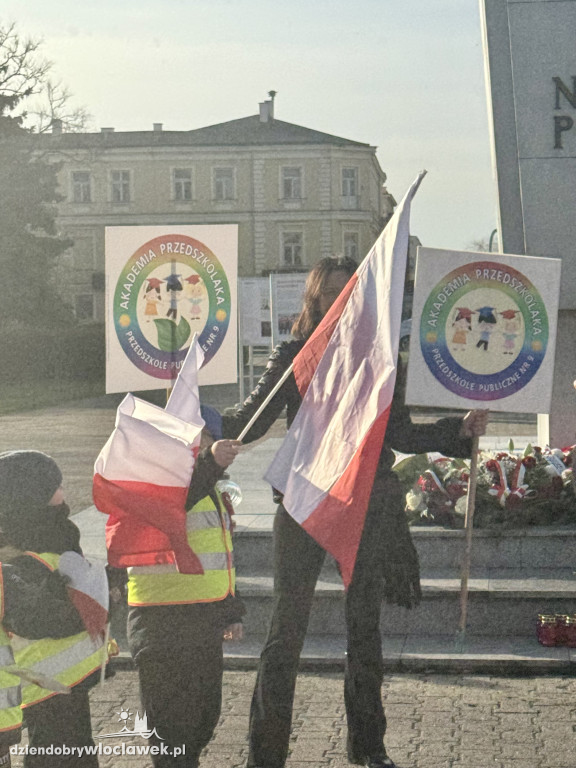 „107 Świateł Pamięci” na Placu Wolności