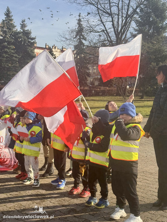 „107 Świateł Pamięci” na Placu Wolności