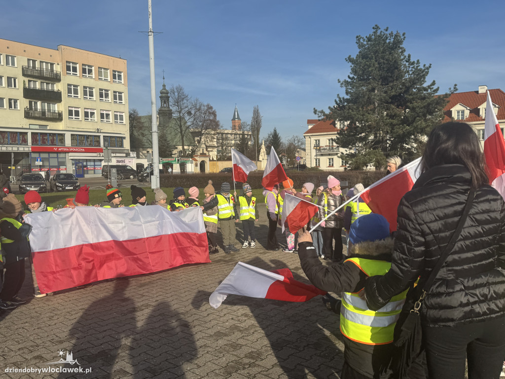 „107 Świateł Pamięci” na Placu Wolności