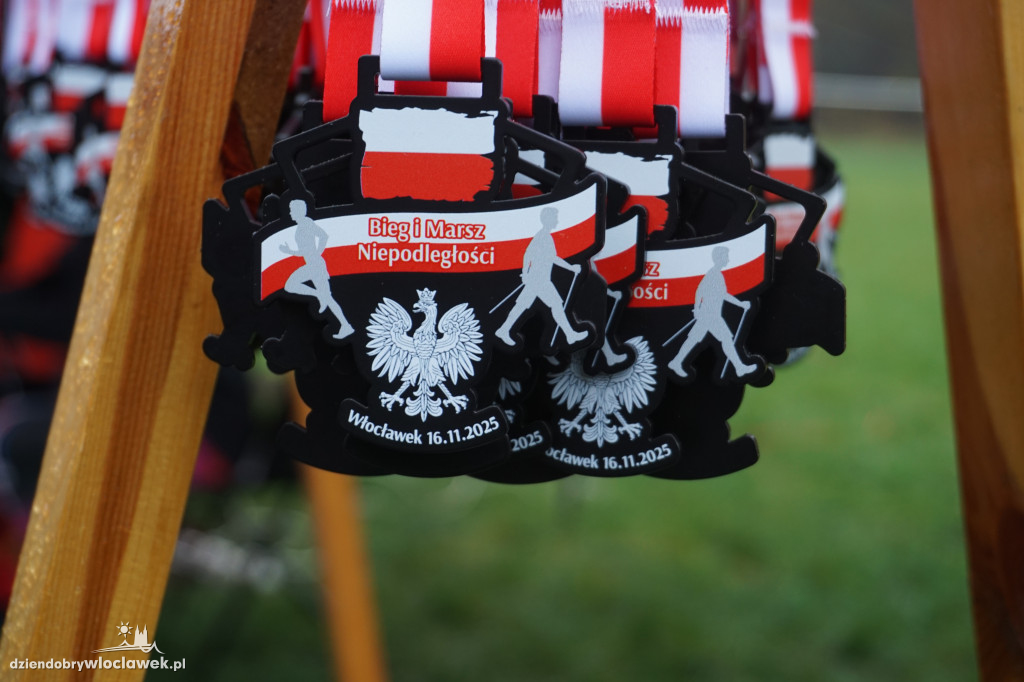 Bieg z okazji Święta Niepodległości – VLADISLAVIA CROSS 2025