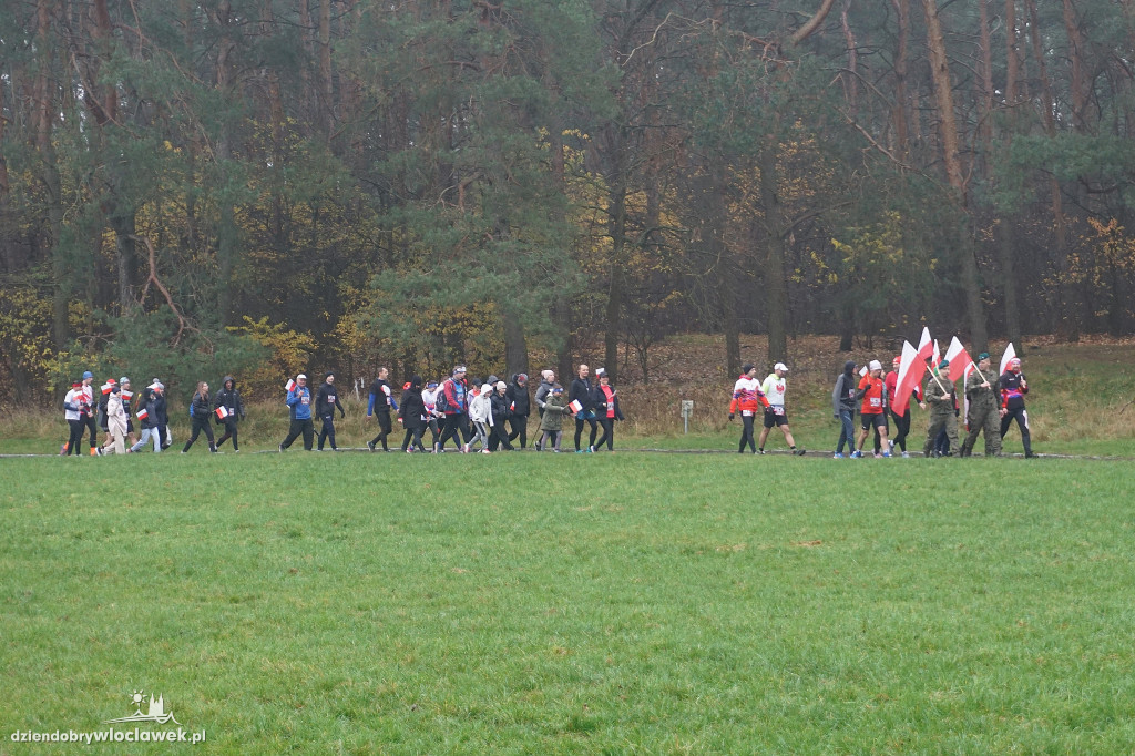 Bieg z okazji Święta Niepodległości – VLADISLAVIA CROSS 2025