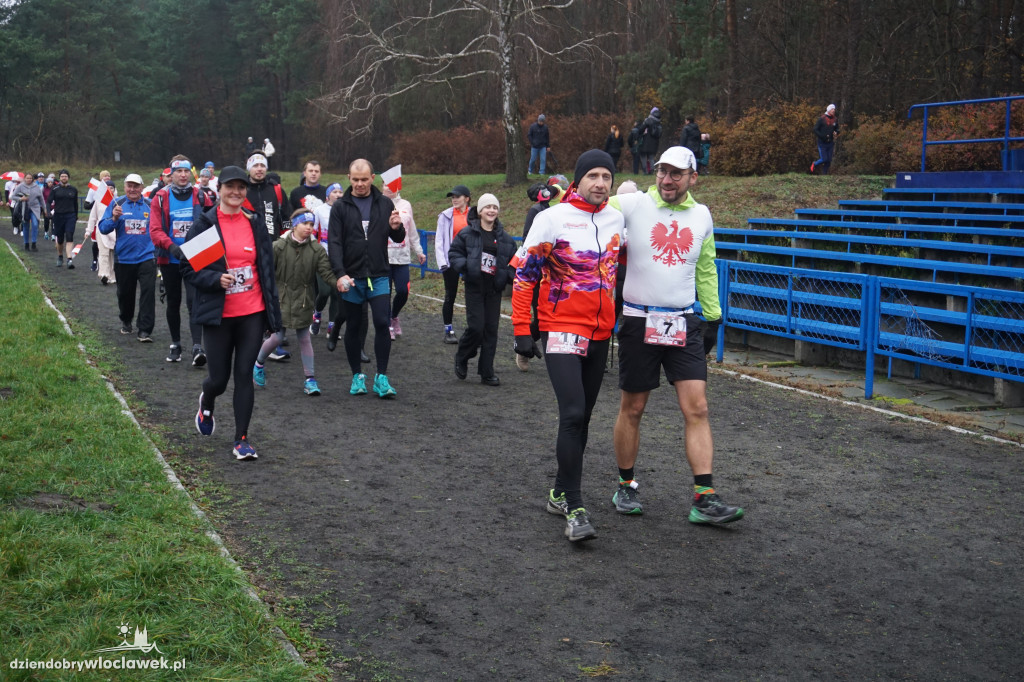 Bieg z okazji Święta Niepodległości – VLADISLAVIA CROSS 2025