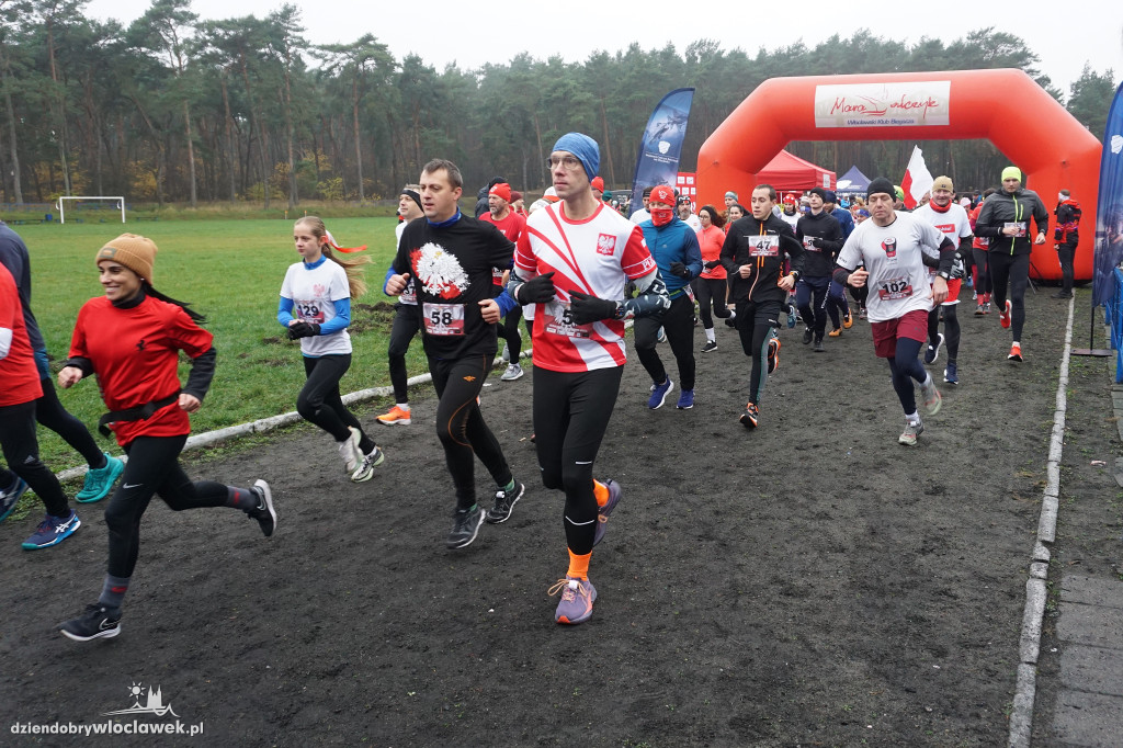 Bieg z okazji Święta Niepodległości – VLADISLAVIA CROSS 2025
