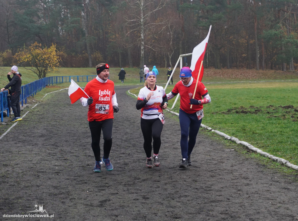 Bieg z okazji Święta Niepodległości – VLADISLAVIA CROSS 2025