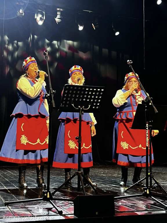 III Powiatowy Przegląd Zespołów Folklorystycznych w Brześciu Kujawskim