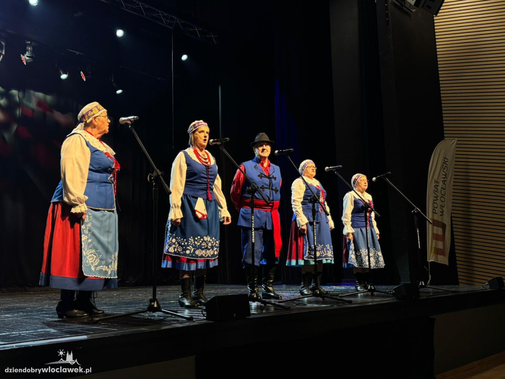 III Powiatowy Przegląd Zespołów Folklorystycznych w Brześciu Kujawskim