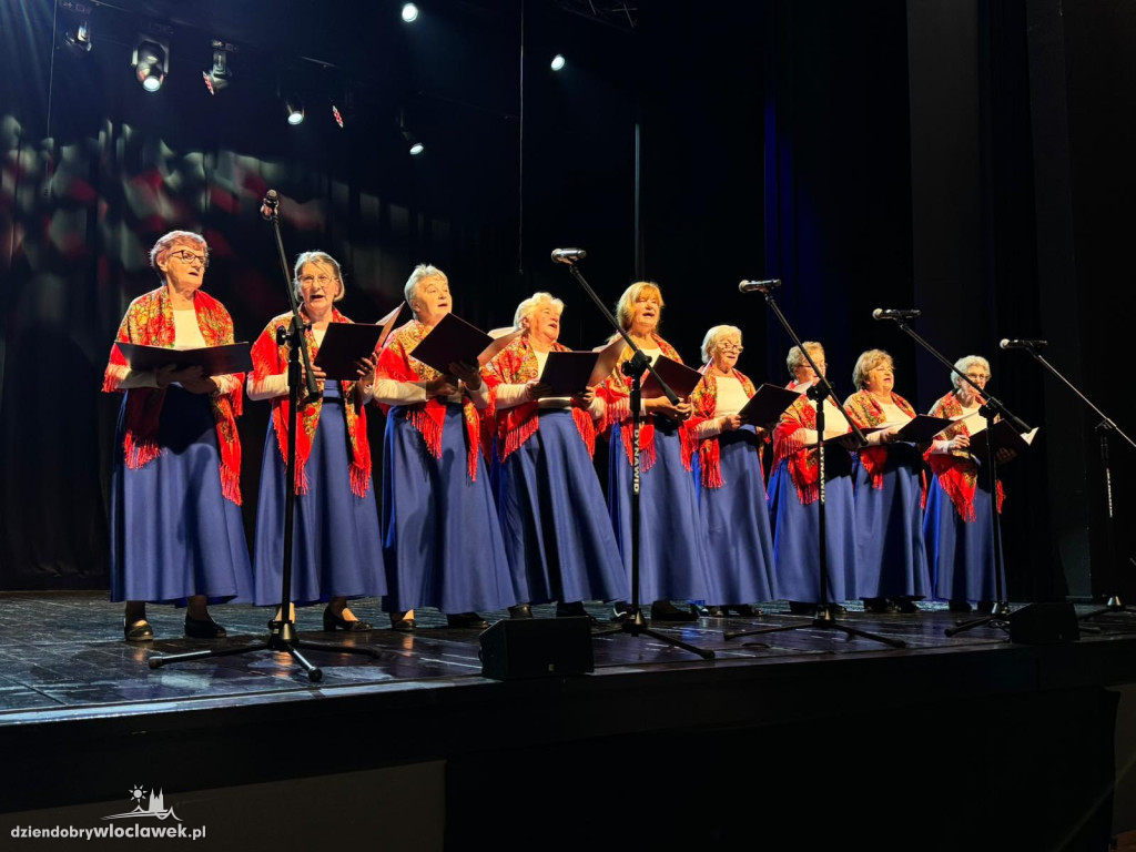 III Powiatowy Przegląd Zespołów Folklorystycznych w Brześciu Kujawskim