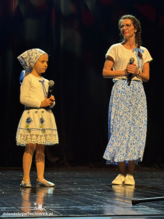 III Powiatowy Przegląd Zespołów Folklorystycznych w Brześciu Kujawskim