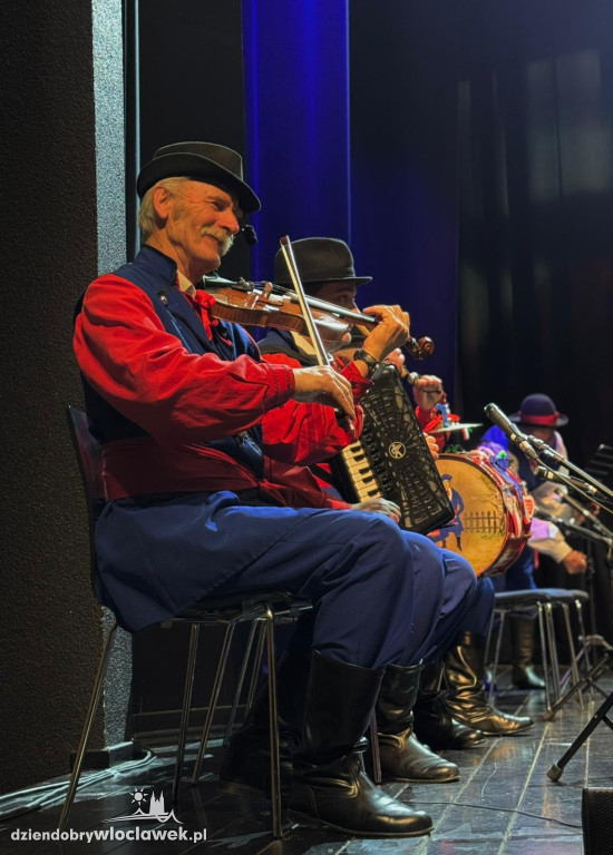 III Powiatowy Przegląd Zespołów Folklorystycznych w Brześciu Kujawskim