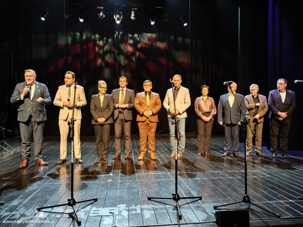 III Powiatowy Przegląd Zespołów Folklorystycznych w Brześciu Kujawskim