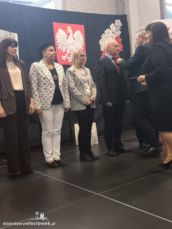 Stypendia i odznaczenia rozdane w Chodczu