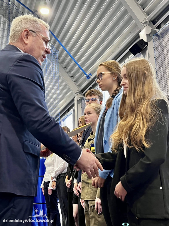 Uczniowie z powiatu nagrodzeni