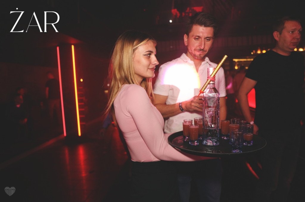 PINK PARTY w klubie ŻAR - Wieczór w kolorze różu