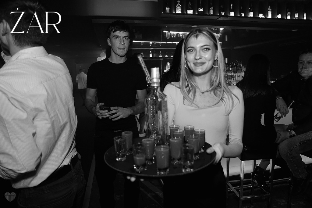 PINK PARTY w klubie ŻAR - Wieczór w kolorze różu