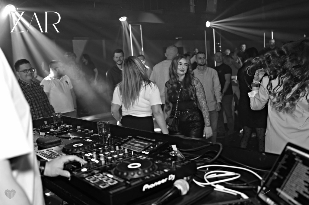 PINK PARTY w klubie ŻAR - Wieczór w kolorze różu