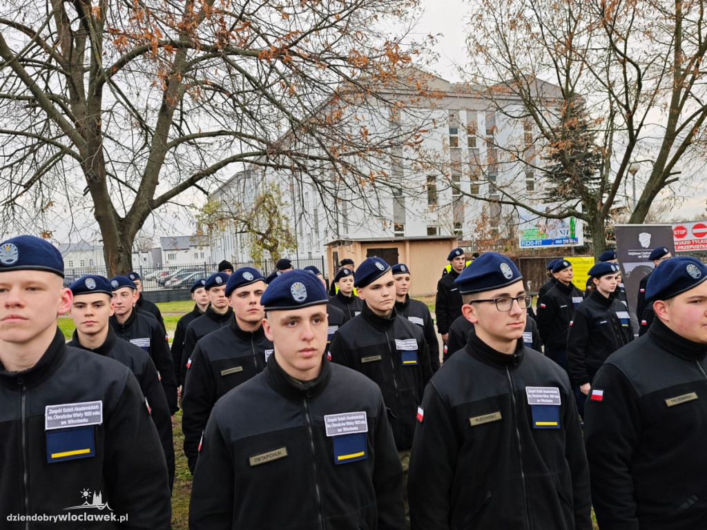 Ślubowanie kadetów w Zespole Szkół Akademickich