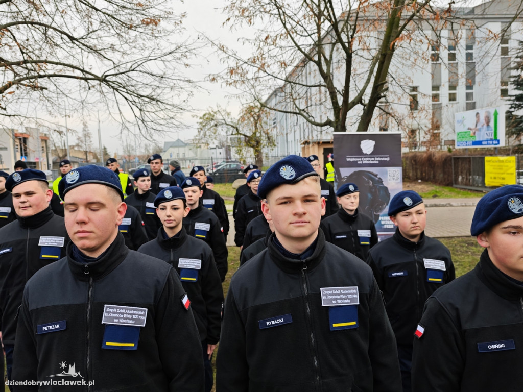 Ślubowanie kadetów w Zespole Szkół Akademickich