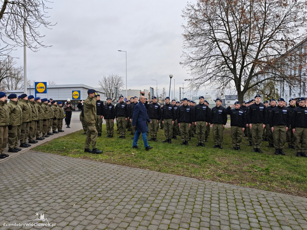 Ślubowanie kadetów w Zespole Szkół Akademickich