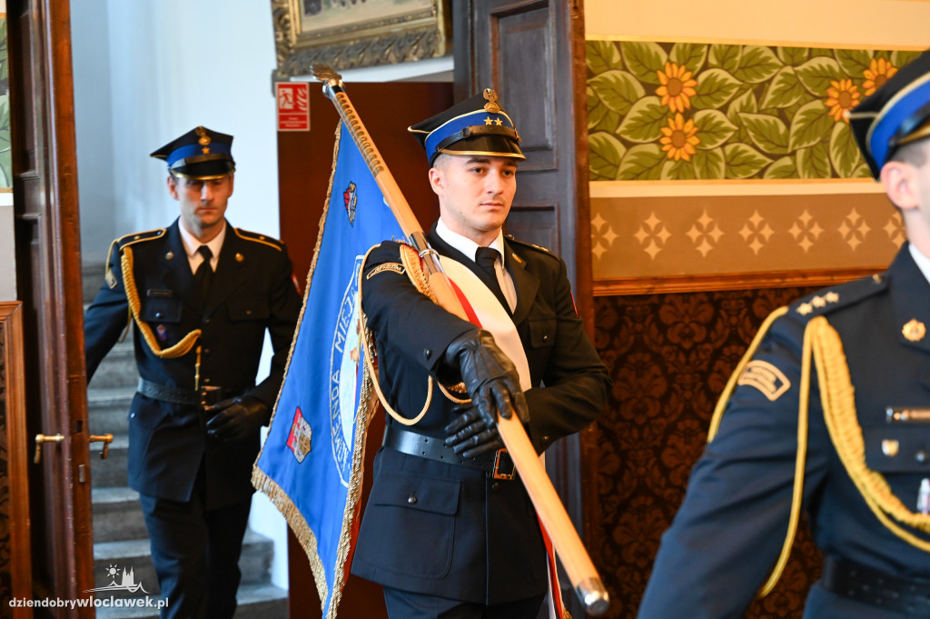 Włocławscy strażacy z awansami i nagrodami