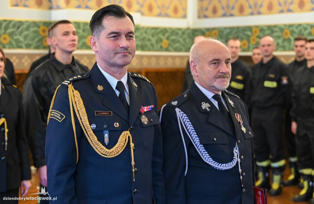 Włocławscy strażacy z awansami i nagrodami