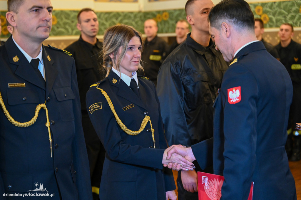 Włocławscy strażacy z awansami i nagrodami