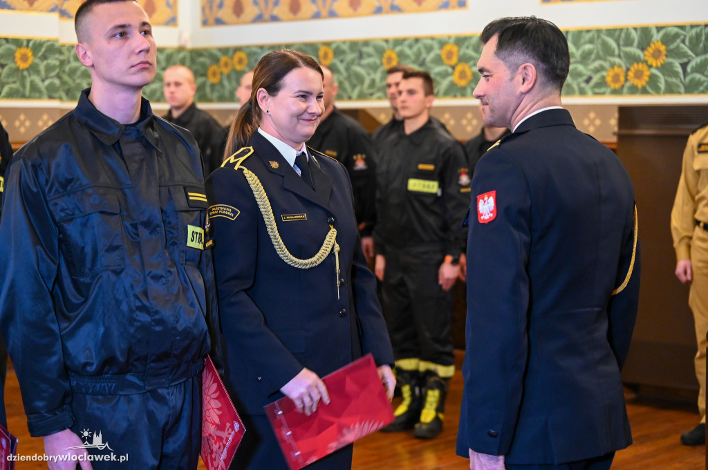 Włocławscy strażacy z awansami i nagrodami