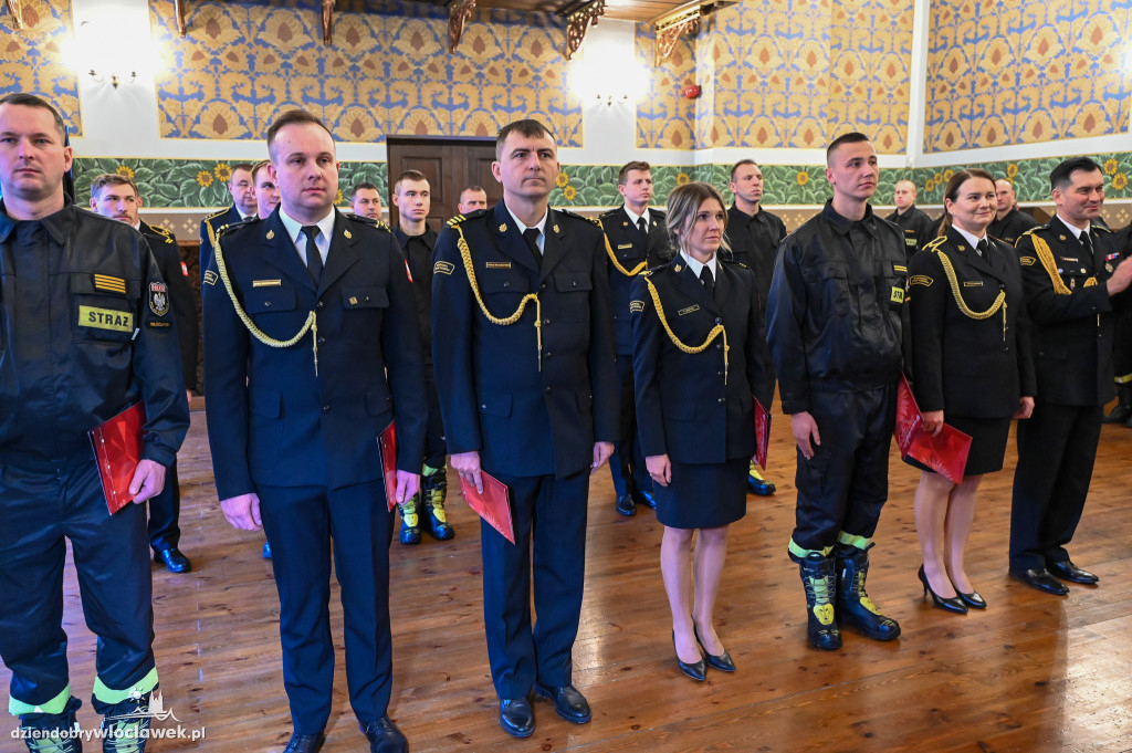 Włocławscy strażacy z awansami i nagrodami