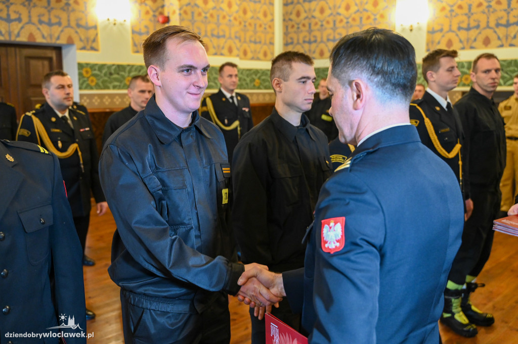 Włocławscy strażacy z awansami i nagrodami