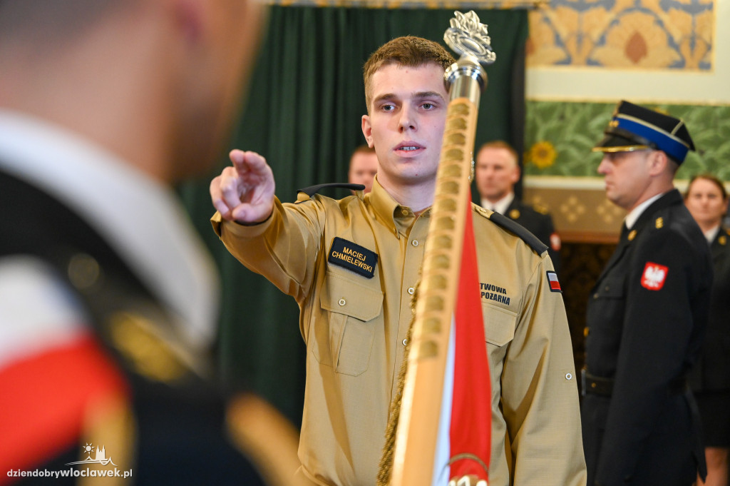 Włocławscy strażacy z awansami i nagrodami