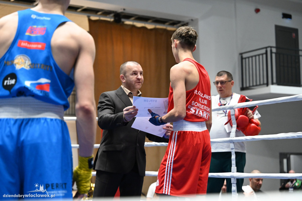 Andrzejkowy Turniej Bokserski w Hali OSiR
