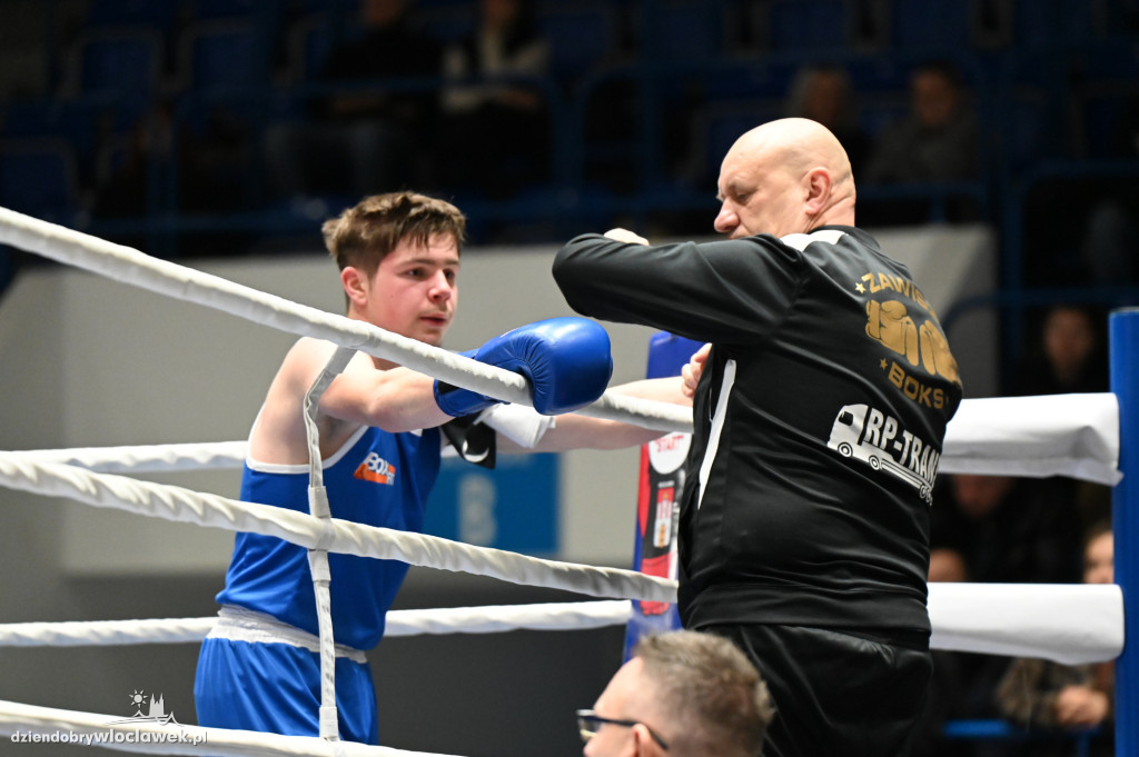 Andrzejkowy Turniej Bokserski w Hali OSiR
