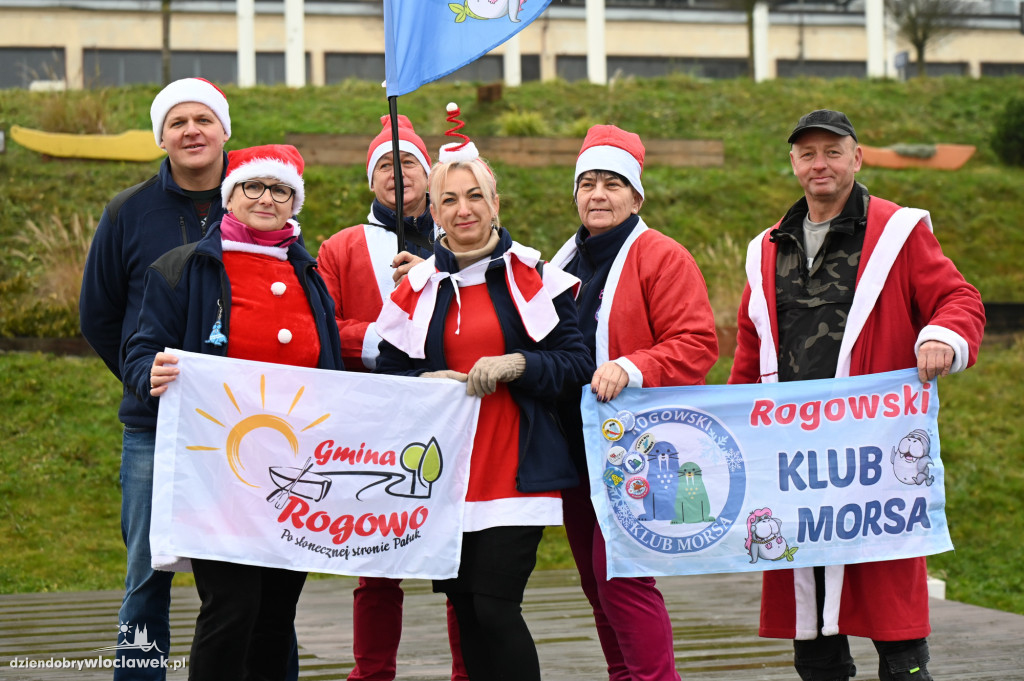 Mikołajkowe Przepływanie Wisły 2025 we Włocławku