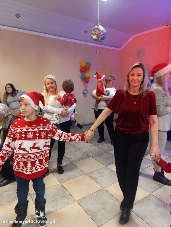 Zabawa Mikołajkowa w Szpetalu Górnym