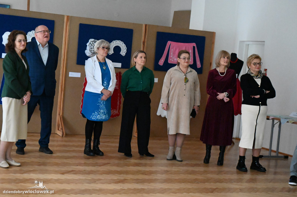 Finał warsztatów haftu kujawskiego w Muzeum Etnograficznym
