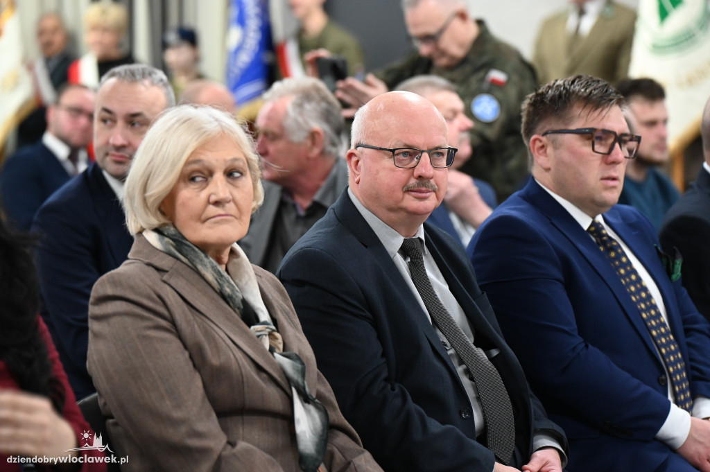 Rocznica wprowadzenia stanu wojennego. Uroczystości patriotyczne w Zakładzie Karnym