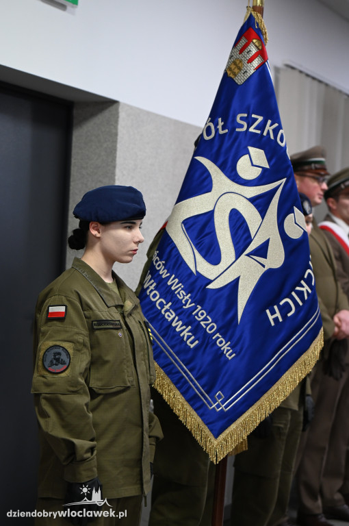 Rocznica wprowadzenia stanu wojennego. Uroczystości patriotyczne w Zakładzie Karnym