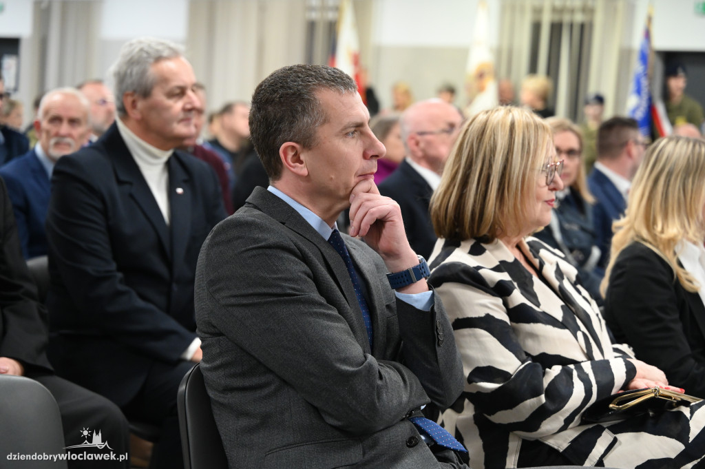 Rocznica wprowadzenia stanu wojennego. Uroczystości patriotyczne w Zakładzie Karnym