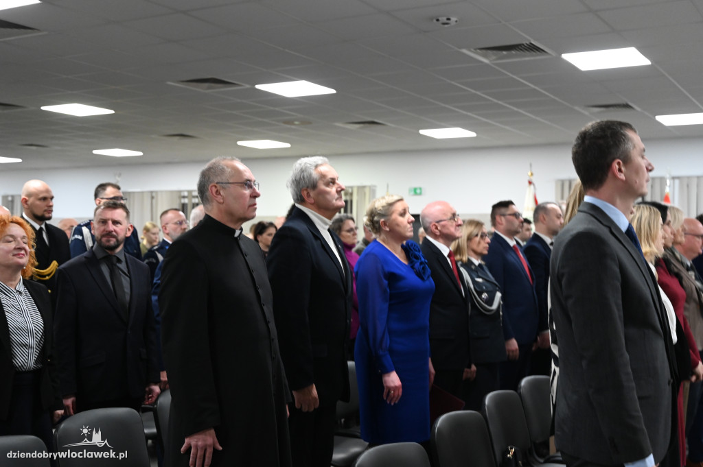Rocznica wprowadzenia stanu wojennego. Uroczystości patriotyczne w Zakładzie Karnym