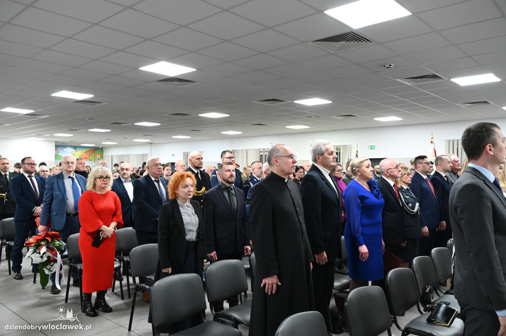Rocznica wprowadzenia stanu wojennego. Uroczystości patriotyczne w Zakładzie Karnym
