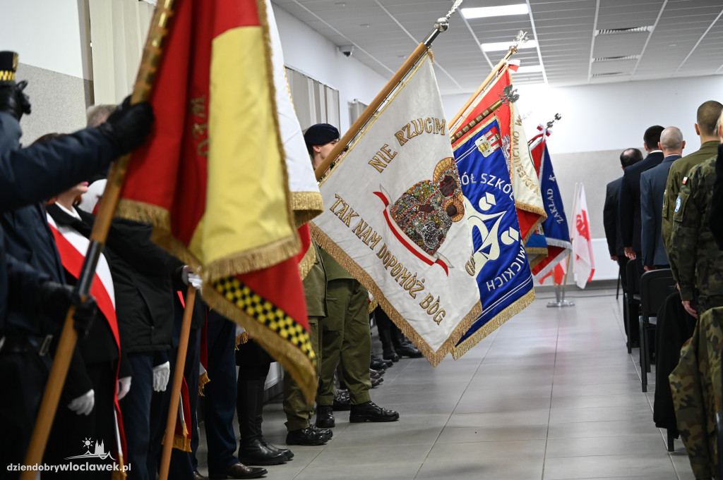 Rocznica wprowadzenia stanu wojennego. Uroczystości patriotyczne w Zakładzie Karnym