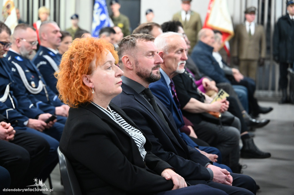 Rocznica wprowadzenia stanu wojennego. Uroczystości patriotyczne w Zakładzie Karnym